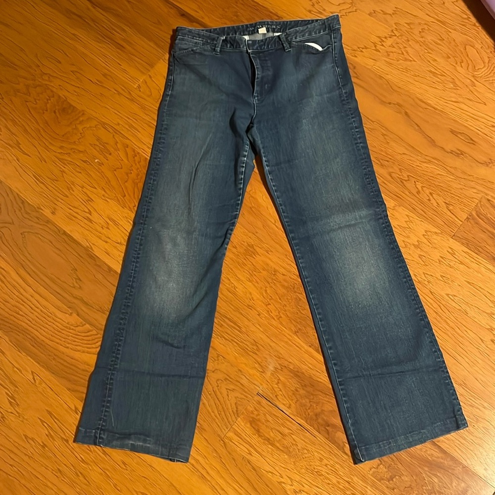 Banana Republic trouser jeans. Size 31 long.